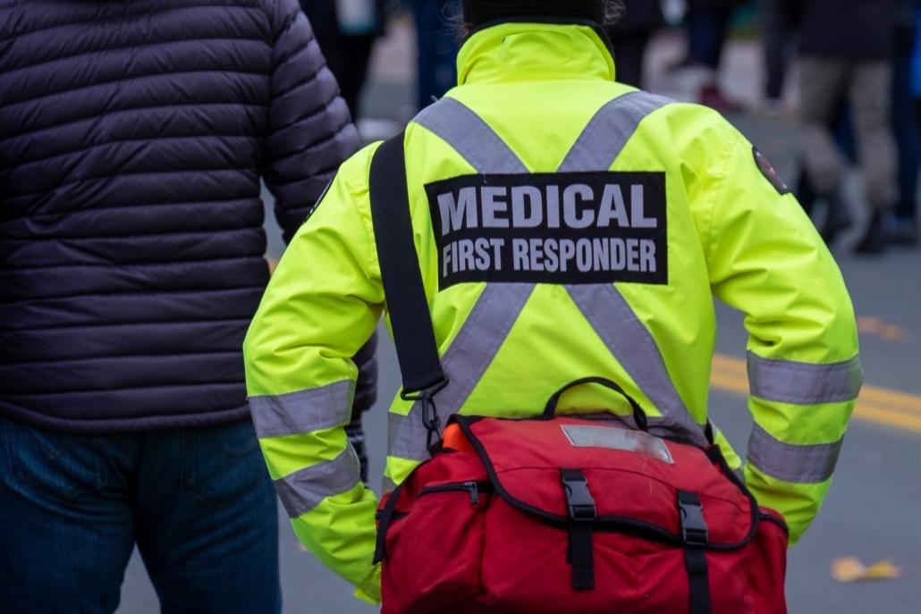 How To Become An Emergency Medical Responder Unitek EMT